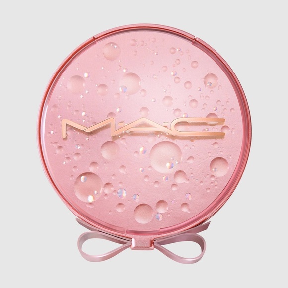 Mac Eye Love Surprises Eyeshadow Palette Brand New in Box Authentic - Picture 7 of 11